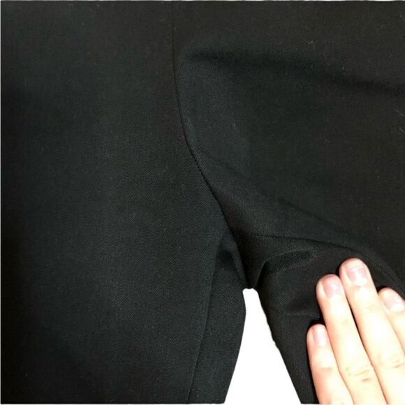 Talbots black dress pants. Size 4 - Picture 10 of 11